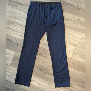 Jos. A. Bank Slim Fit 33W x 32L Men's Dress Pants Traveler | Travel Tech | Blue